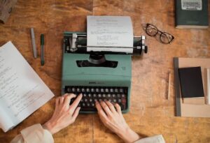 5 Popular Myths About Writers and Writing Debunked